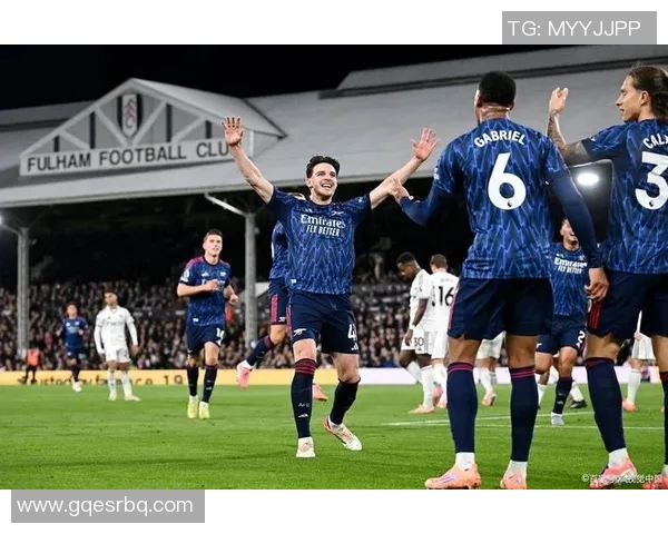 尤文图斯与热刺在球场上的激烈对决与精彩瞬间回顾